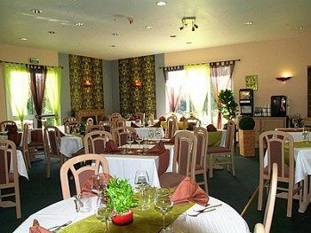 Hotel Restaurant Des Portes De Meuse Nancy Esterno foto
